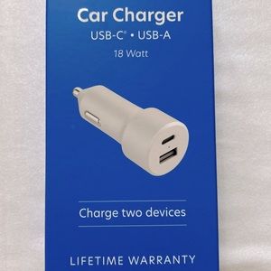 New Car Charger USB-C USB-A 18 Watt Charged two Devices Lifetime Warranty NIB